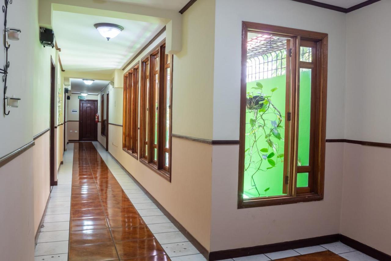 Hotel Fotherhouse San Salvador Exterior foto