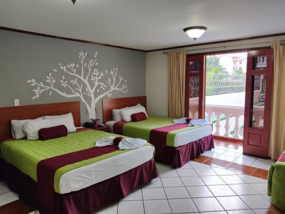 Hotel Fotherhouse San Salvador Exterior foto